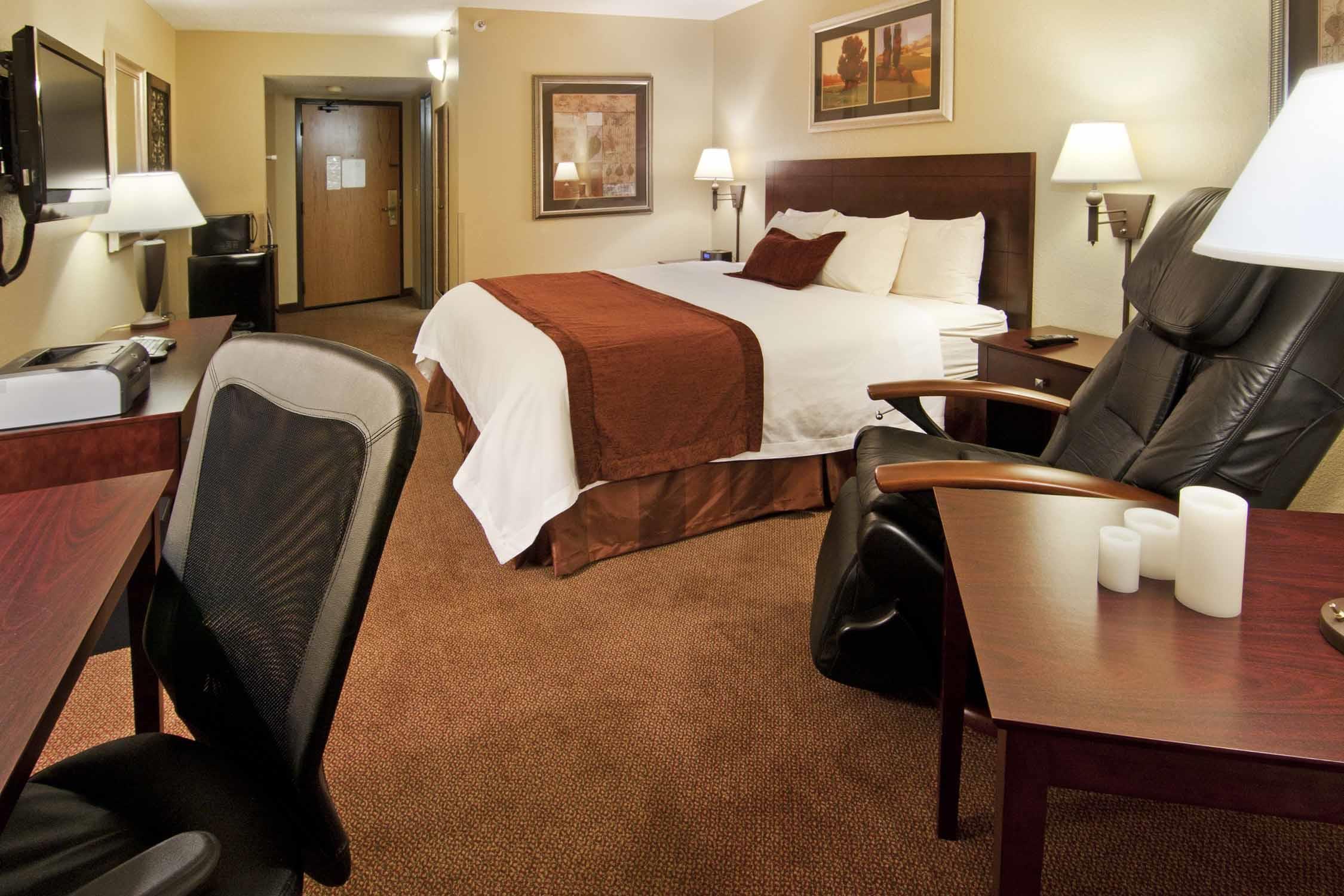 Best Western Plus Dakota Ridge Eagan Phòng bức ảnh
